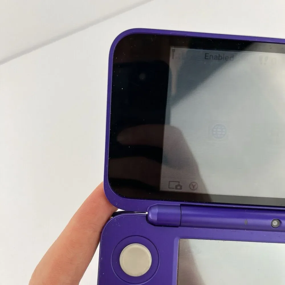 Nintendo 2DS XL Purple Handheld Console Nintendo 4GB Touchscreen JAN-001